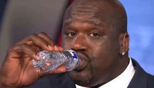 奥尼尔喝水是什么梗-NBA球星奥尼尔喝水梗图介绍