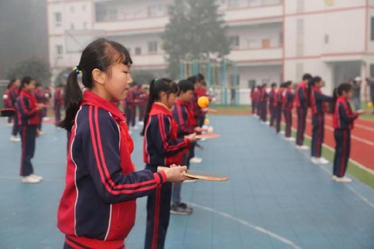 2021中国体育彩票杯山东省中小学生乒乓球联赛「我市首所中国体育彩票乒乓球特色学校今日正式挂牌」