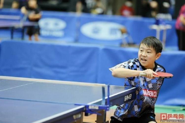 日本乒乓球小孩高手「日本小学生千人全国赛再出2个乒乓小球童姐姐出名爸爸著名」