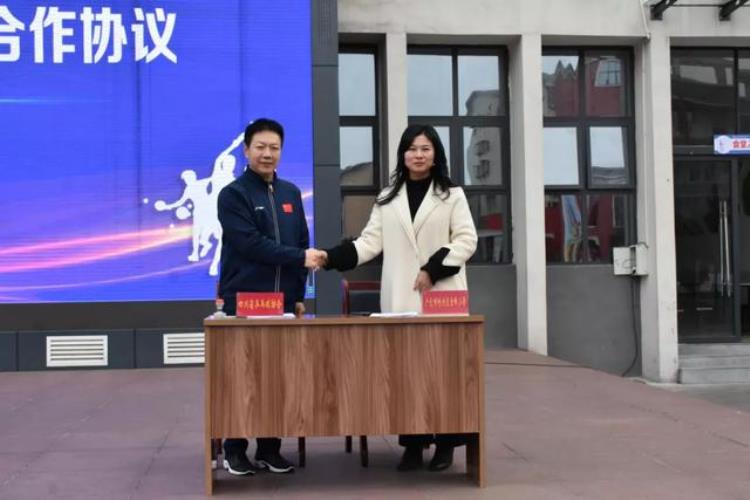 广安乒乓球协会「祝贺广元三所四川省乒乓球特色学校正式挂牌」