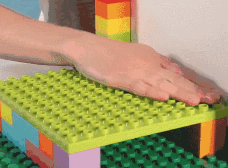 我想看乐高积木拼装教程「解锁乐高花式隐藏玩法让孩子成为积木池中技能最炫的娃」