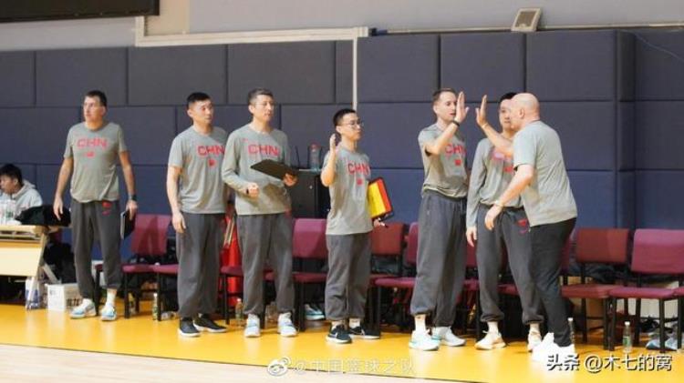 中国男篮出线「中国男篮的情人节出发等待再出发」