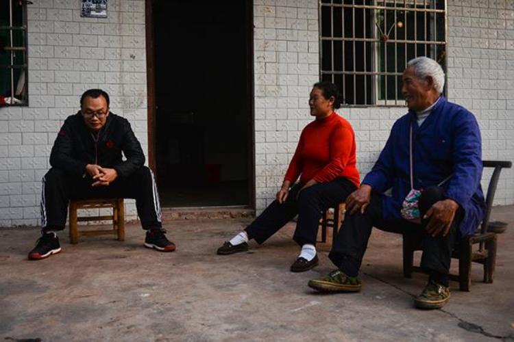 中国版放牛班的春天乡村教师张琼琼和他的留守儿童篮球队