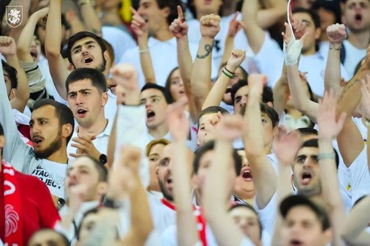 格鲁吉亚队「格鲁吉亚足球迎来黄金一代下一小国奇迹或许即将到来」
