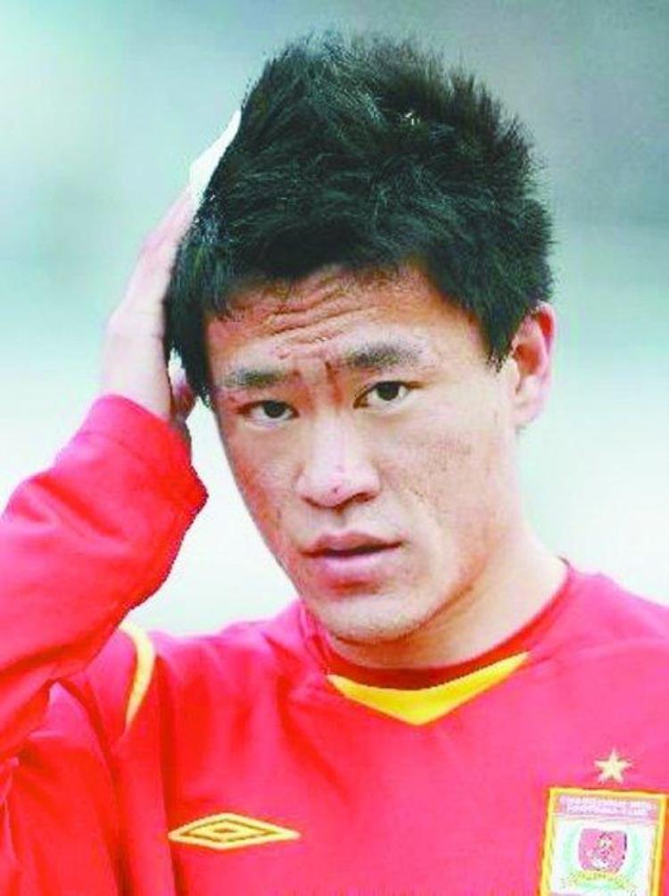 中国球员里颜值不高的十位球员「中国球员里颜值不高的十位」