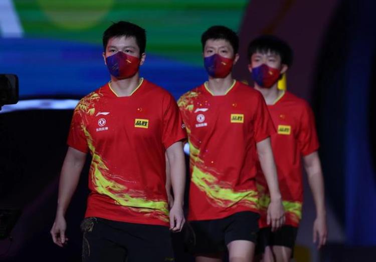 耗时217分钟张本智和狂砍2分中国男乒3比2日本艰难晋级男团决赛
