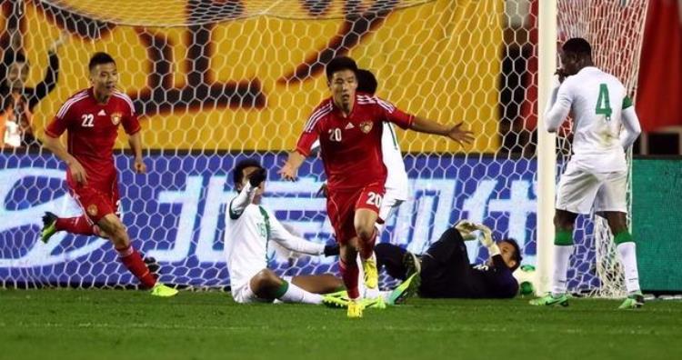 印尼足球联赛打架处理结果「揭秘印尼足球曾进世界杯世界排名比国足低77位假球暴力横行」