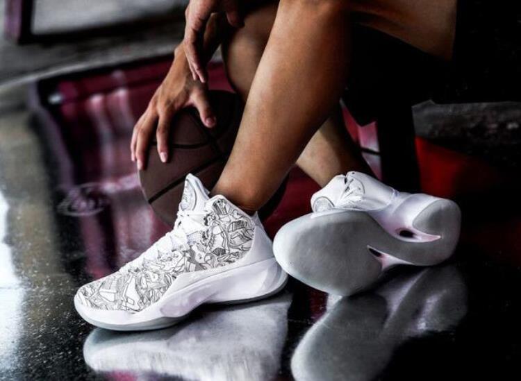 李宁最被低估的篮球鞋除了韦德之道这6款颜值性能不输Nike