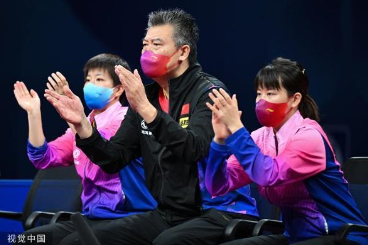 乒乓球世界杯中国女团3:0胜日本夺冠「三比零横扫日本队夺冠中国女乒实现世乒赛女团五连冠」