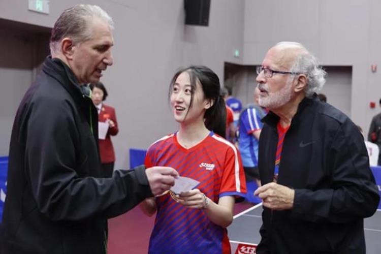 乒乓外交的美国人「因了乒乓外交这群美国人在上海爱上乒乓」