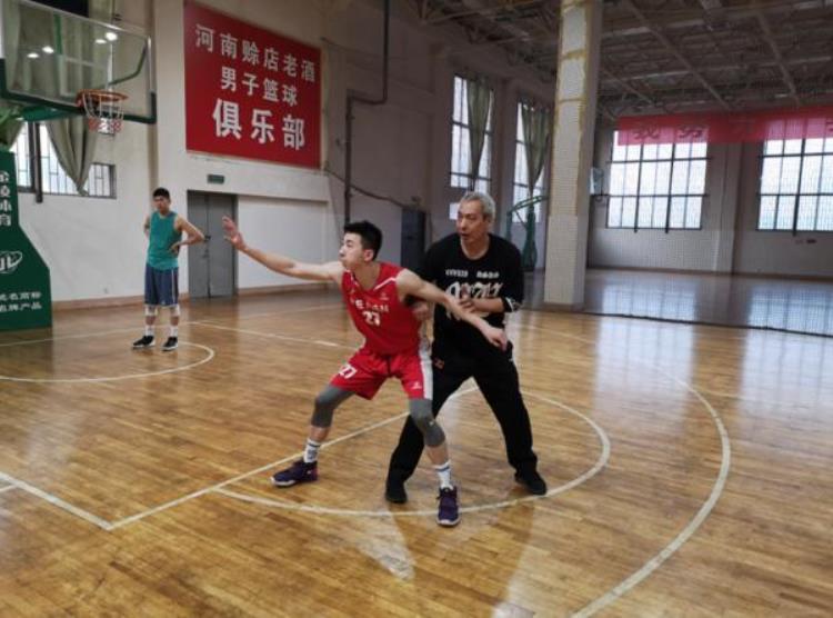 河南球星「名将频出的河南省球类运动管理中心目标是拼夺奖牌」