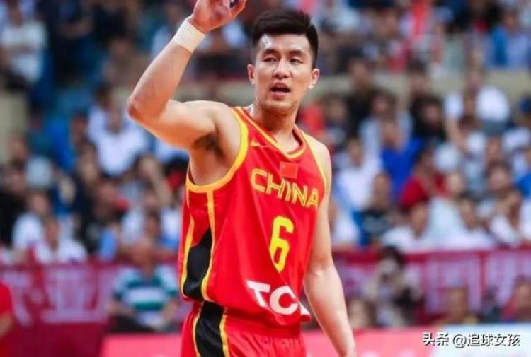 中国篮球队队长周鹏「中国男篮将开始训练4人合适当队长周鹏经验比较丰富」