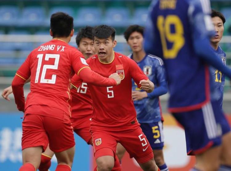 u23男足亚洲杯「U20男足亚洲杯小组赛首轮中国队1:2不敌日本队」