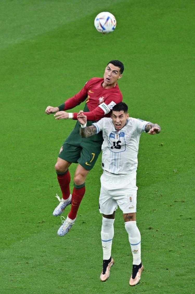 双双晋级葡萄牙复仇20击败乌拉圭巴西1:0瑞士进球大战喀麦隆33塞尔维亚韩国前景堪忧助教比赛结果对我们不公平