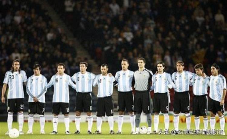 阿根廷的10号球衣「他调戏队友妻子不肯将阿根廷10号球衣让给梅西被马拉多纳封杀」