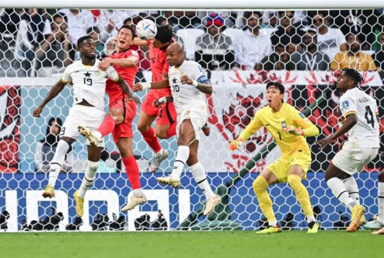 双双晋级葡萄牙复仇20击败乌拉圭巴西1:0瑞士进球大战喀麦隆33塞尔维亚韩国前景堪忧助教比赛结果对我们不公平