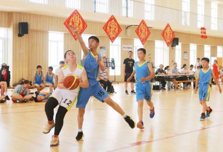江阴少儿篮球「江阴市小学生篮球赛排名出炉投篮的样子真帅」