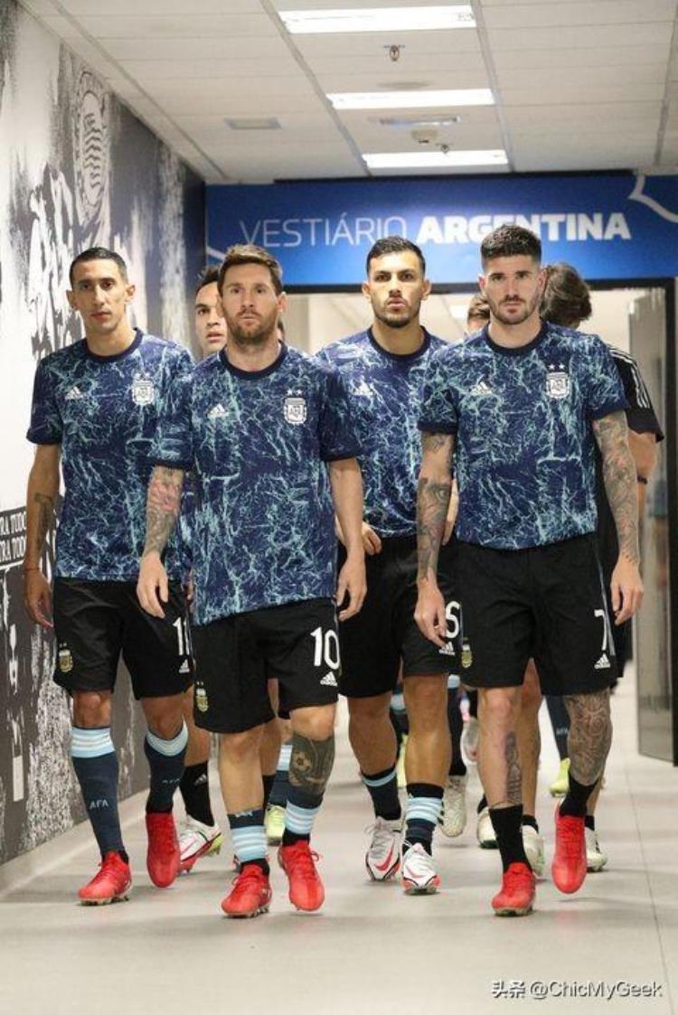 西装控必看世界杯四强帅哥球星克罗地亚才是男模队
