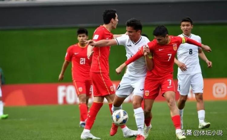 亚洲杯的八强「亚洲杯八强出炉日本轰三连胜卫冕冠军爆冷出局国足将战韩国」