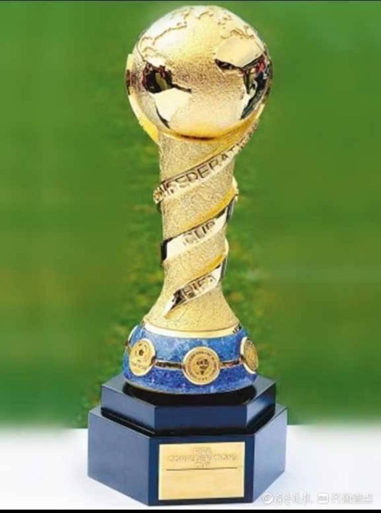 世界各种足球奖杯大全「世界足球比赛的奖杯你知道多少」
