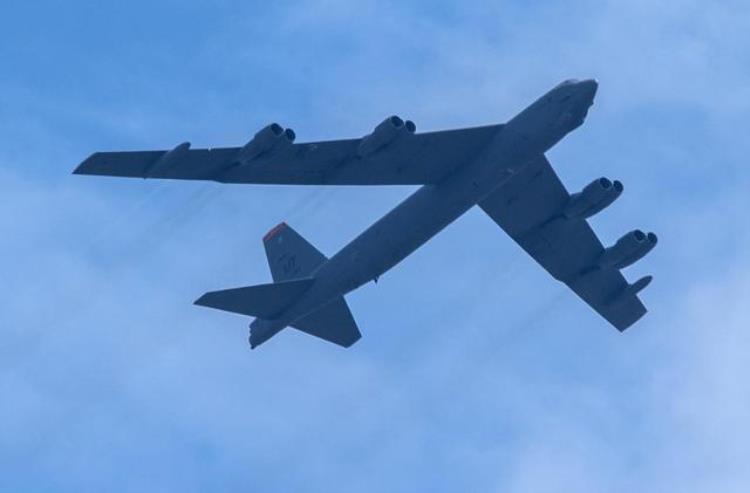 中美飞机对峙「中美机群对峙美国人发现异常中国不击沉美航母美军照样玩完」