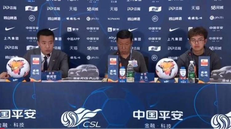 在中国足球翻译可是个技术工种翻还是不翻该怎么翻全靠翻译掌握有时候主教练也得听翻译的