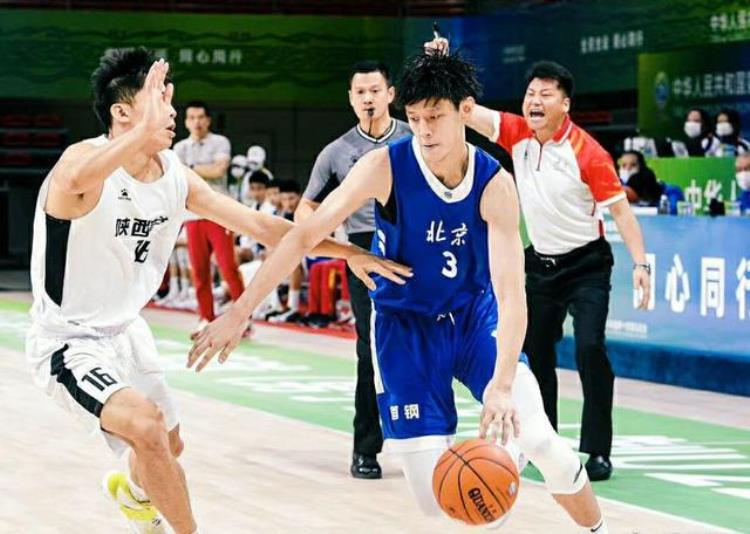 中国进去nba人员「297分19板48帽中国进入NBA的6名球员前一年都是什么表现」