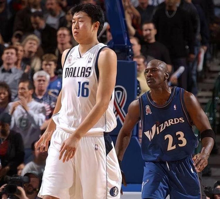 中国进去nba人员「297分19板48帽中国进入NBA的6名球员前一年都是什么表现」