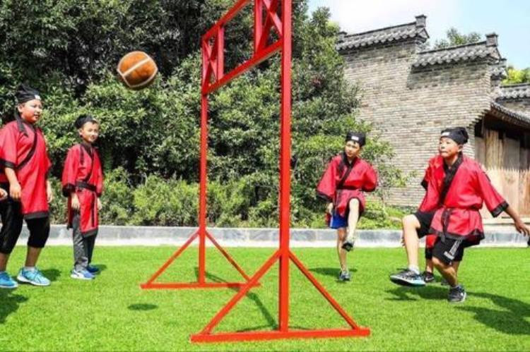 从传统文化城市学来看聊聊中国古代蹴鞠与英国民间足球