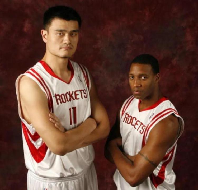 NBA留有足迹的中国球员