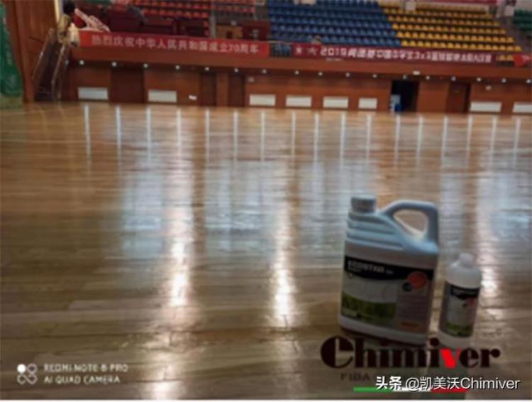 体育馆运动木地板打磨翻新刷漆太原育英中学篮球馆施工案例分享
