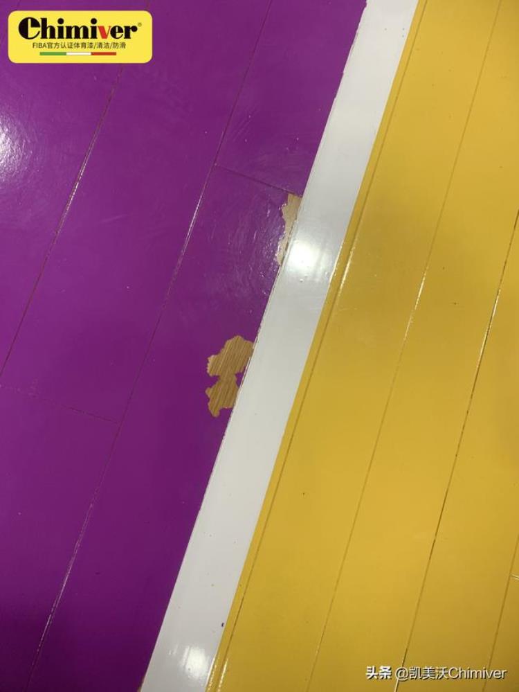 篮球场地刷漆方法「篮球场刷漆的正确步骤」