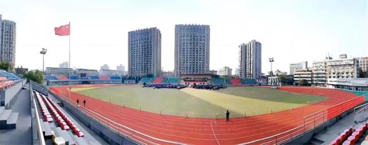 杭州免费体育场所「杭州部分体育场馆免费优惠开放假期过半动起来」